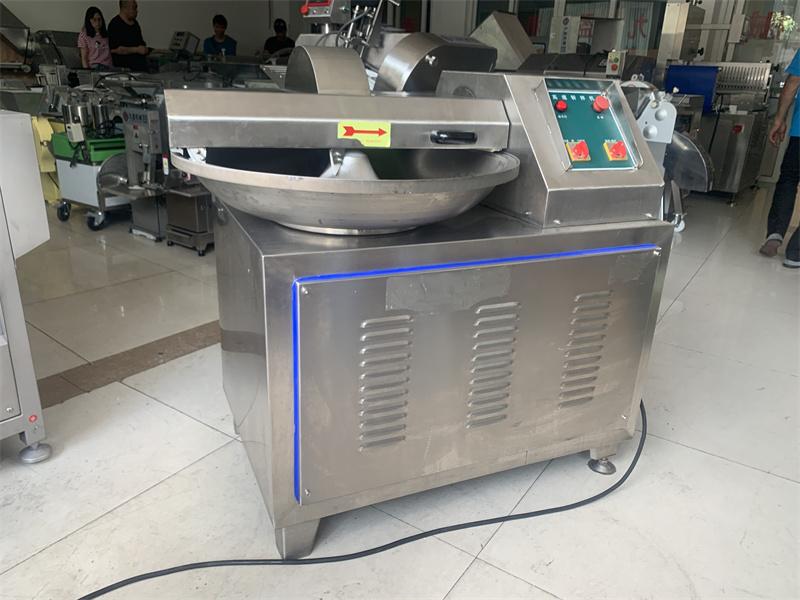 怎么去挑選一臺好的商用斬拌機(jī)？