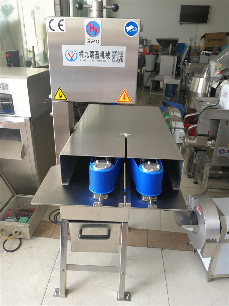 改裝帶輸送帶的鋸骨機(jī)，就叫作豬腳豬肘切開劈半機(jī) 